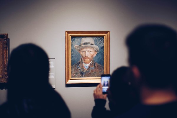 How Can UK Museums Implement Interactive Exhibits to Engage Visitors?